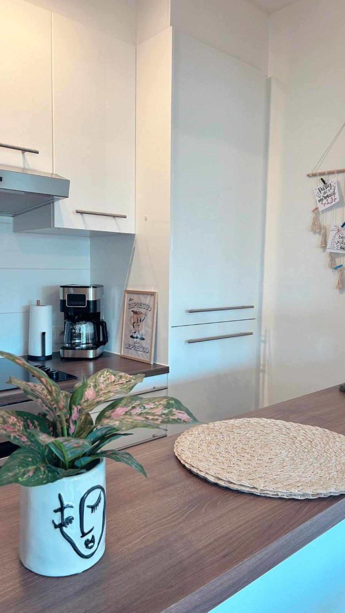 O'Stay Appartement Oostende Met Parking 50M Van Zeedijk Luaran gambar